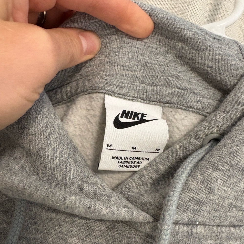 Nike Heather Gray Pullover Hoodie